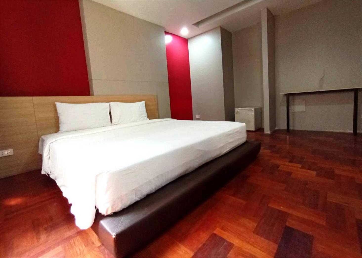 โกอินน์ สีลม - สถานีรถไฟฟ้าเซนต์หลุยส์ Go Inn Silom - Bts Saint Louis Bangkok Extérieur photo